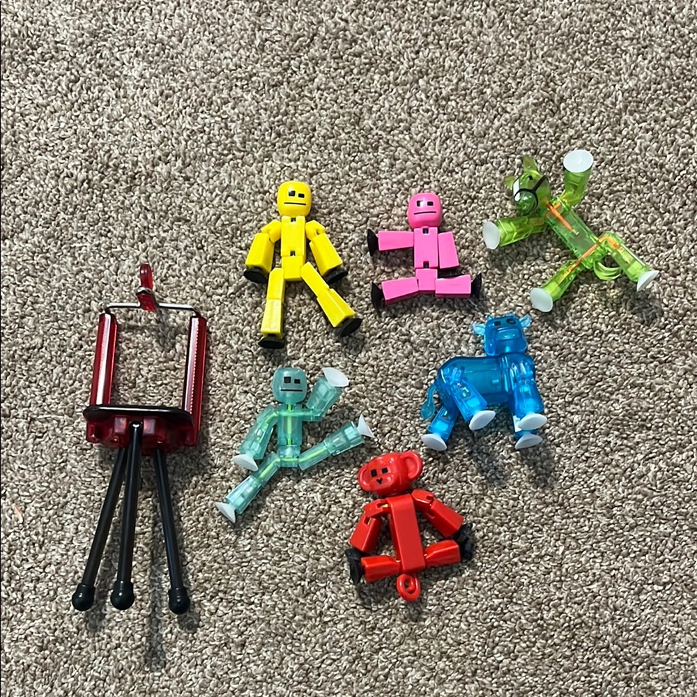 Stikbot Poseable Stop Motion Animation Action Figure Toys With Phone Tripod